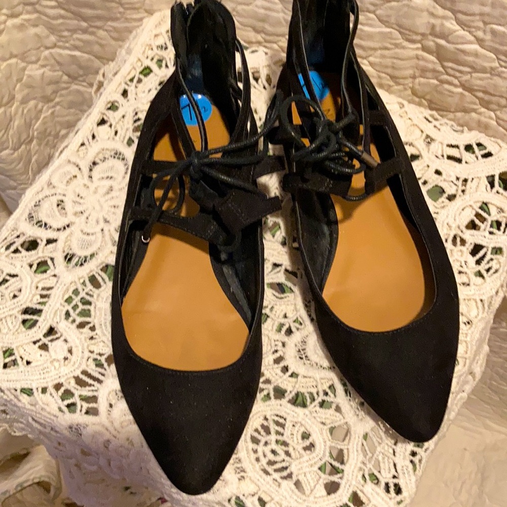 Nine West black faux suede ankle tie flats - Picture 1 of 3